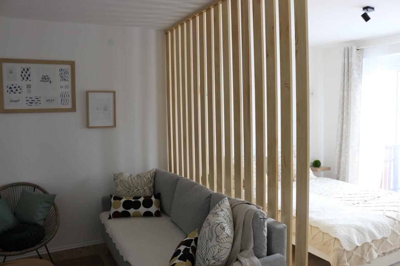 Studio Apartman Tajci Apartment สลูน ภายนอก รูปภาพ
