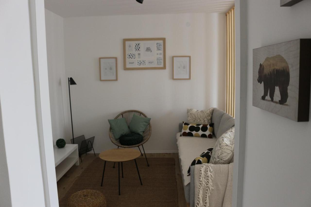 Studio Apartman Tajci Apartment สลูน ภายนอก รูปภาพ