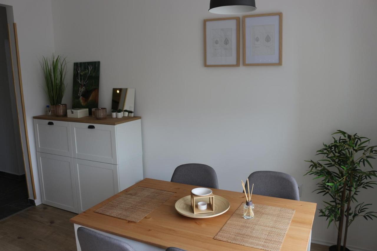 Studio Apartman Tajci Apartment สลูน ภายนอก รูปภาพ