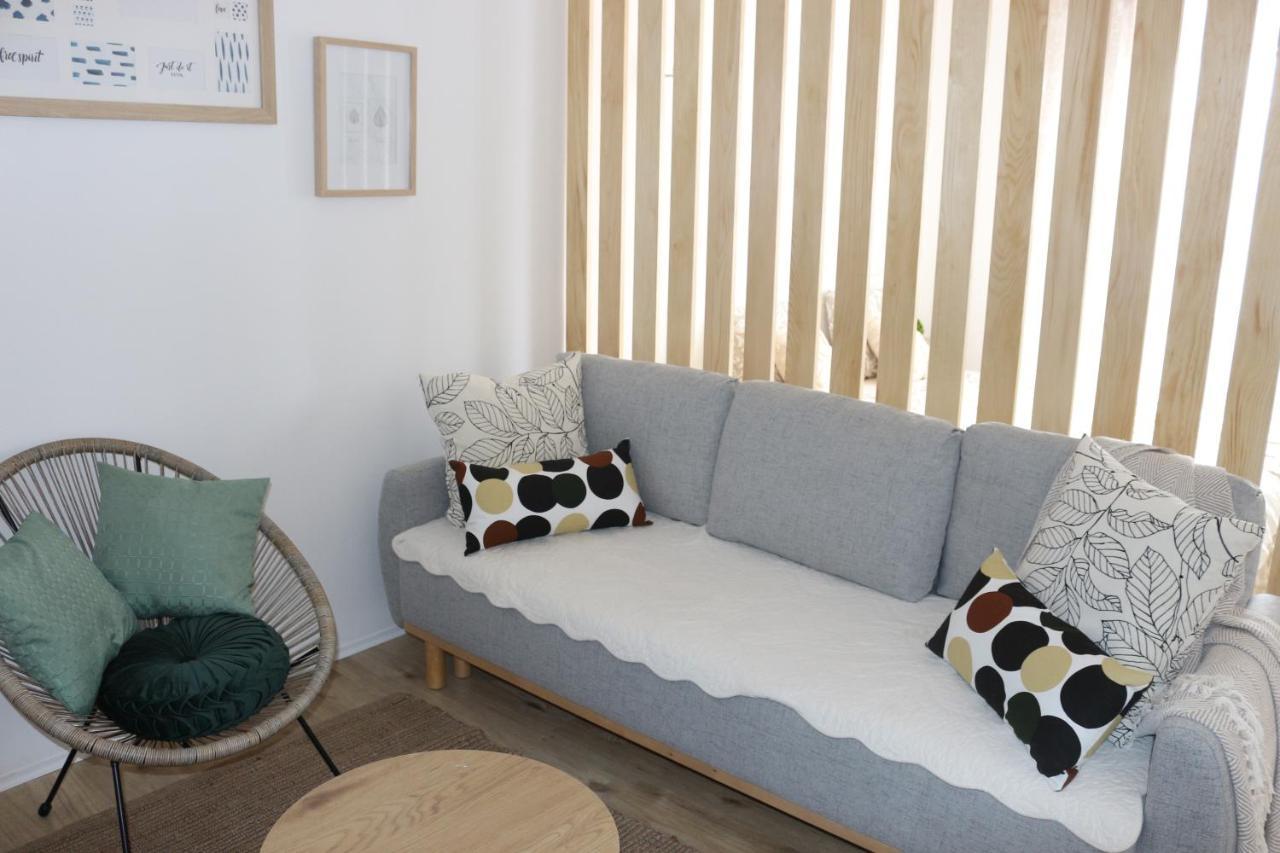 Studio Apartman Tajci Apartment สลูน ภายนอก รูปภาพ